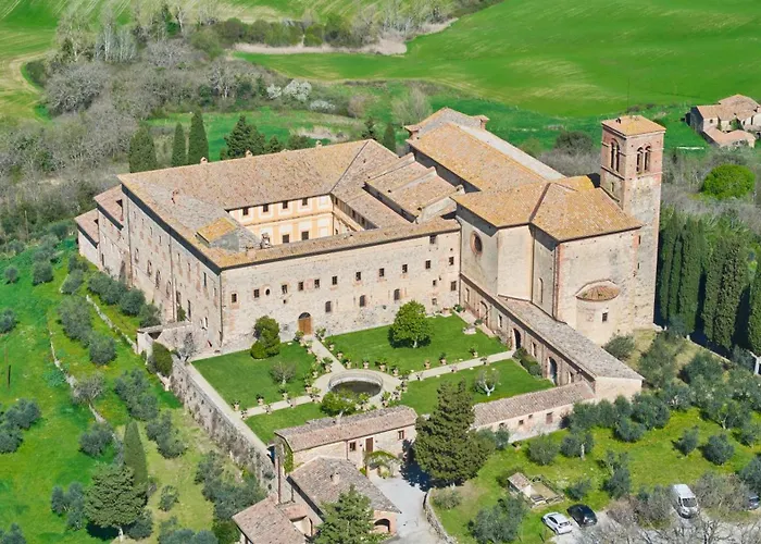 Monastero Sant\'Anna In Camprena