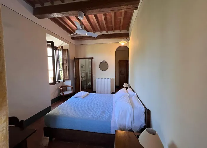 Monastero Sant\'Anna In Camprena